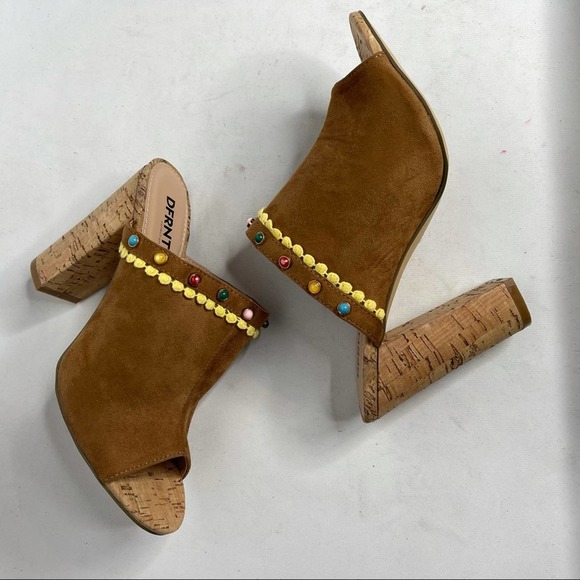 Artsy Art to Wear Boho Heeled Mule Sandals Size 8.5 - Picture 4 of 12